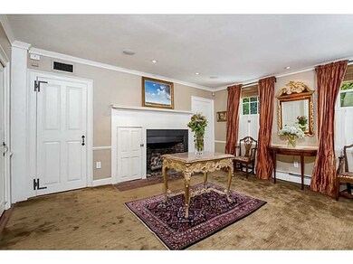 136 Transit St unit 2, Providence, RI 02906 - photo 5