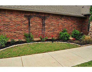 Yard/Garden. Beautifully landscaped walkway adorns