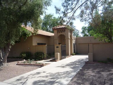 Hobson Front yard