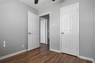 826 W Texas St unit B, Denison, TX 75020 - photo 7