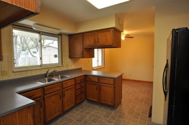 5768 Firwood Place, Columbus, OH 43229 - photo 4