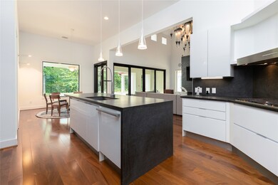 25226 Tara Bend Ct, Tomball, TX 77375 - photo 6