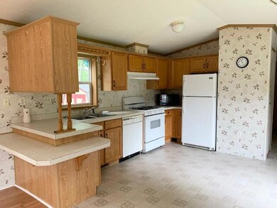14 Arnold Dr, Lisbon, ME 04250 - photo 2