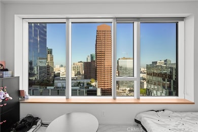 Metropolis Los Angeles - Tower I unit 2507, Los Angeles, CA 90017 - photo 2