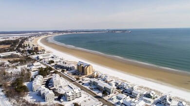 189 E Grand Ave unit 110, Old Orchard Beach, ME 04064 - photo 4