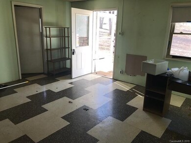 289 Swann Rd, Statesville, NC 28625 - photo 6