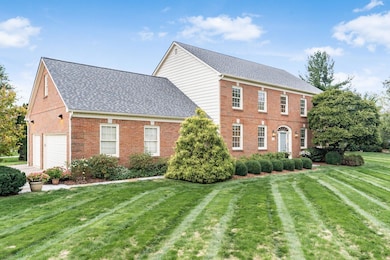 279 McKenna Creek Dr, Columbus, OH 43230 - photo 2