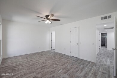 9826 W Evergreen Dr, Sun City, AZ 85373 - photo 4