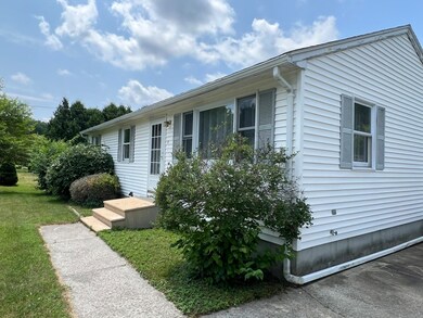 12 Surrey Ln, Webster, MA 01570 - photo 2