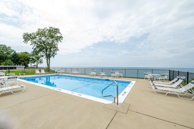3622 Lakeshore Dr unit G 1, Saint Joseph, MI 49085 - photo 4