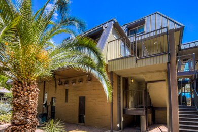 7 Exterior Entry photo a
