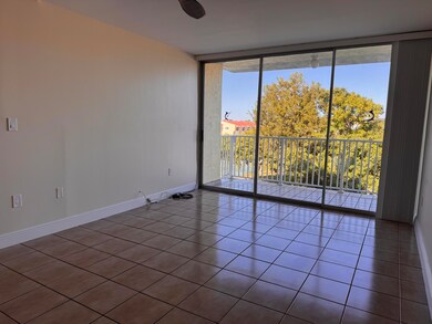 88540 Overseas Hwy unit 203, Tavernier, FL 33070 - photo 4