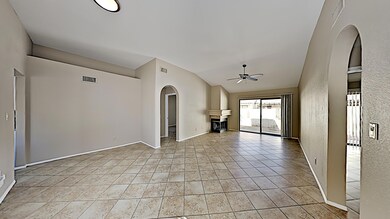 1086 E Mcnair Dr, Tempe, AZ 85283 - photo 2