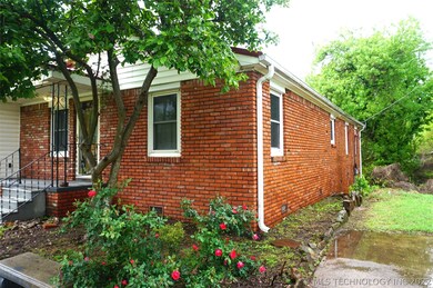 407 S 10th St, Henryetta, OK 74437 - photo 3