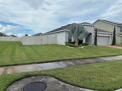 2600 Wadeview Loop, St. Cloud, FL 34769 - photo 2