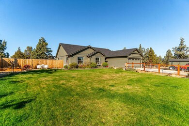 65737 78th St, Bend, OR 97703 - photo 2