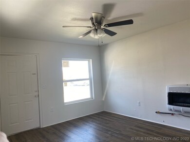 914 3rd Ave NW, Ardmore, OK 73401 - photo 3