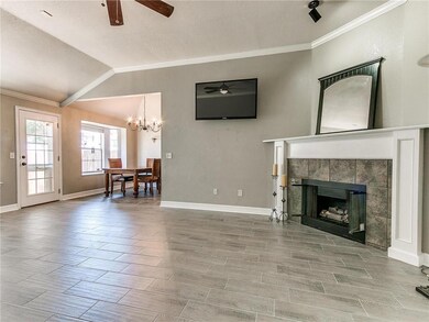 21899 Homesteaders Place, Edmond, OK 73012 - photo 7