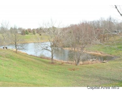 4 Quail Ln, Jacksonville, IL 62650 - photo 2