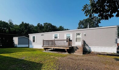 545 Elm St unit 15, Milford, NH 03055 - photo 4