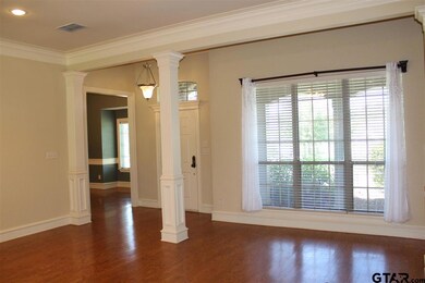 10921 Deer Creek Dr, Tyler, TX 75707 - photo 2