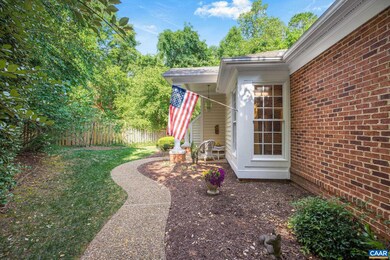 2111 Shepherds Ridge Rd, Charlottesville, VA 22901 - photo 3