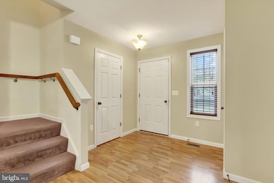 58 Skyview Cir, Hanover, PA 17331 - photo 3