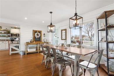 4247 E Lake Rd, Sheffield Lake, OH 44054 - photo 6