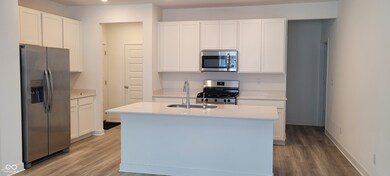 2061 Jasper Brook Ct, Whitestown, IN 46075 - photo 3