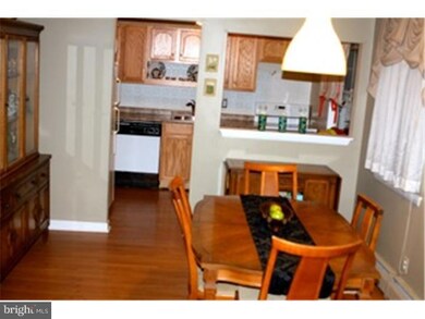 111 Garnet Dr unit B, Burlington, NJ 08016 - photo 2