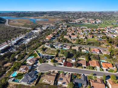 2002 Ladera Ct, Carlsbad, CA 92009 - photo 3