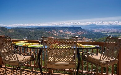 4000 Upper River Rd, Gold Hill, OR 97525 - photo 2