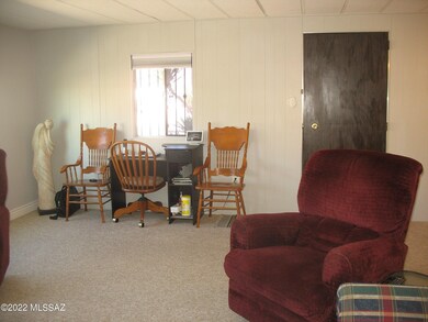 5535 Bar S Living Room