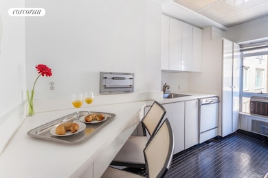 1050 5th Ave unit 1112A, New York, NY 10028 - photo 4