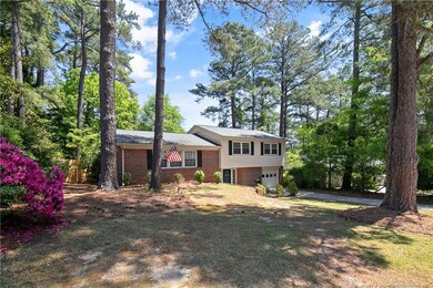2610 Bennington Rd, Fayetteville, NC 28303 - photo 2