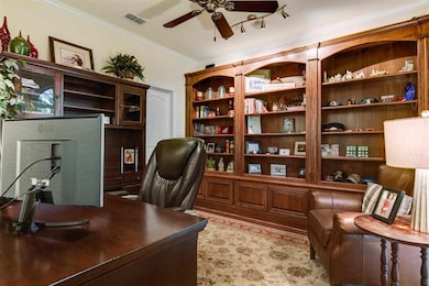 901 Clear Creek Dr, Texarkana, TX 75503 - photo 6