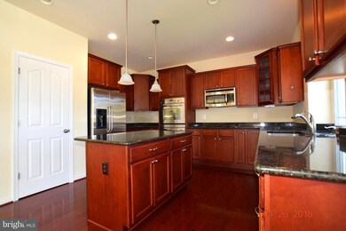 9 Aster Ln, Stafford, VA 22554 - photo 2