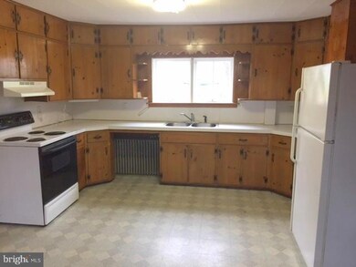 1426 Jefferson Pike, Knoxville, MD 21758 - photo 6