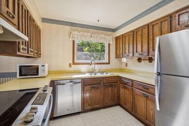 10582 104th Ave N, Maple Grove, MN 55369 - photo 6