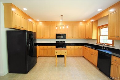 3333 Scarlet Oak Dr, Powhatan, VA 23139 - photo 4