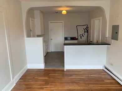 233 Lafayette St unit 3, Salem, MA 01970 - photo 2