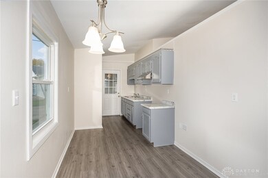 906 N Scott St, New Carlisle, OH 45344 - photo 6