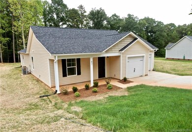 451 Webb Rd unit 17, Shelby, NC 28152 - photo 2