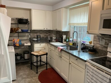 38 Garden Ln, Harwinton, CT 06791 - photo 4