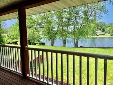 211 Leland Lake Dr, Jacksonville, IL 62650 - photo 7