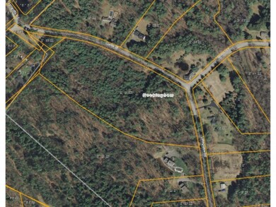 2 Currier St, South Hampton, NH 03827 - photo 2