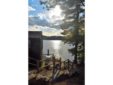 24 Pierce Lake Dr, Hillsborough, NH 03244 - photo 5