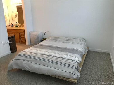 MASTER BEDROOM WITH MASTER BATHROOM AND A SPACIOUS
