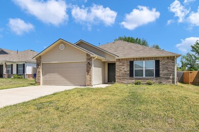 1529 S 31st St, Broken Arrow, OK 74014 - photo 2