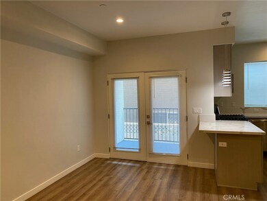 22425 Del Valle St unit 5, Woodland Hills, CA 91364 - photo 5
